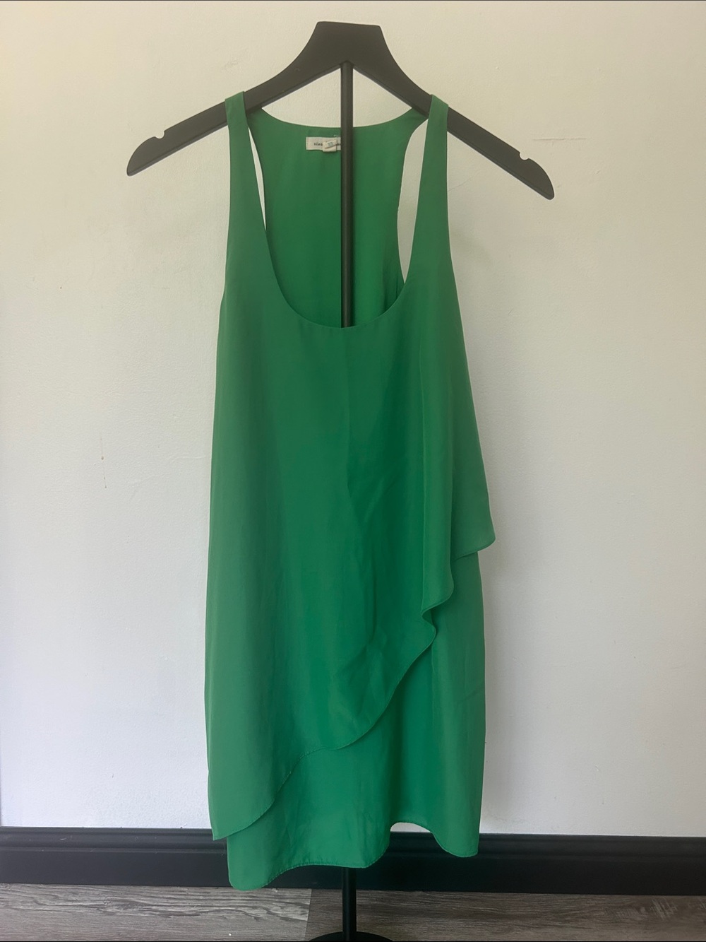 Silence + noise Emerald Green Ruffle Shift Mini Dress